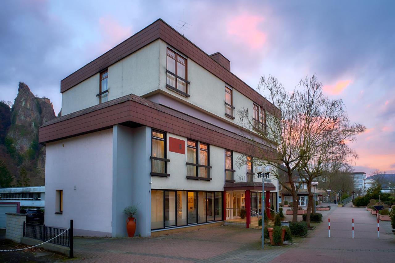 Hotel Garni Am Goetheplatz 바트뮨슈터암슈타인에베른부르크 외부 사진